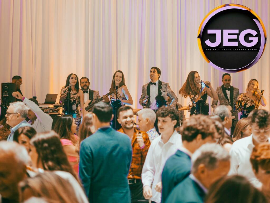 Dancefloors always packed of fun