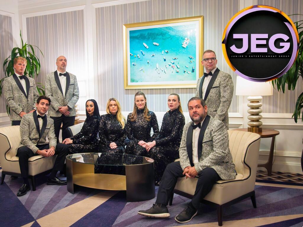 Best Gowns and Italian Tuxedo Jackets