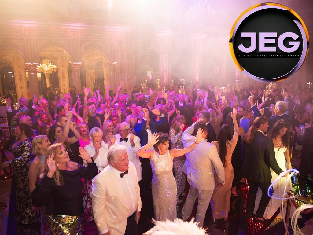 The Junior's Entertainment Effect
